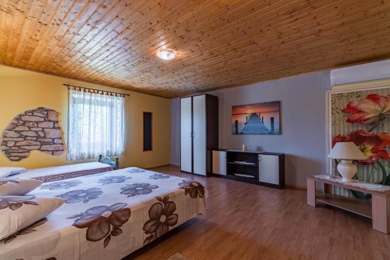 House Gracijela, Village Bulici Šajini Dış mekan fotoğraf